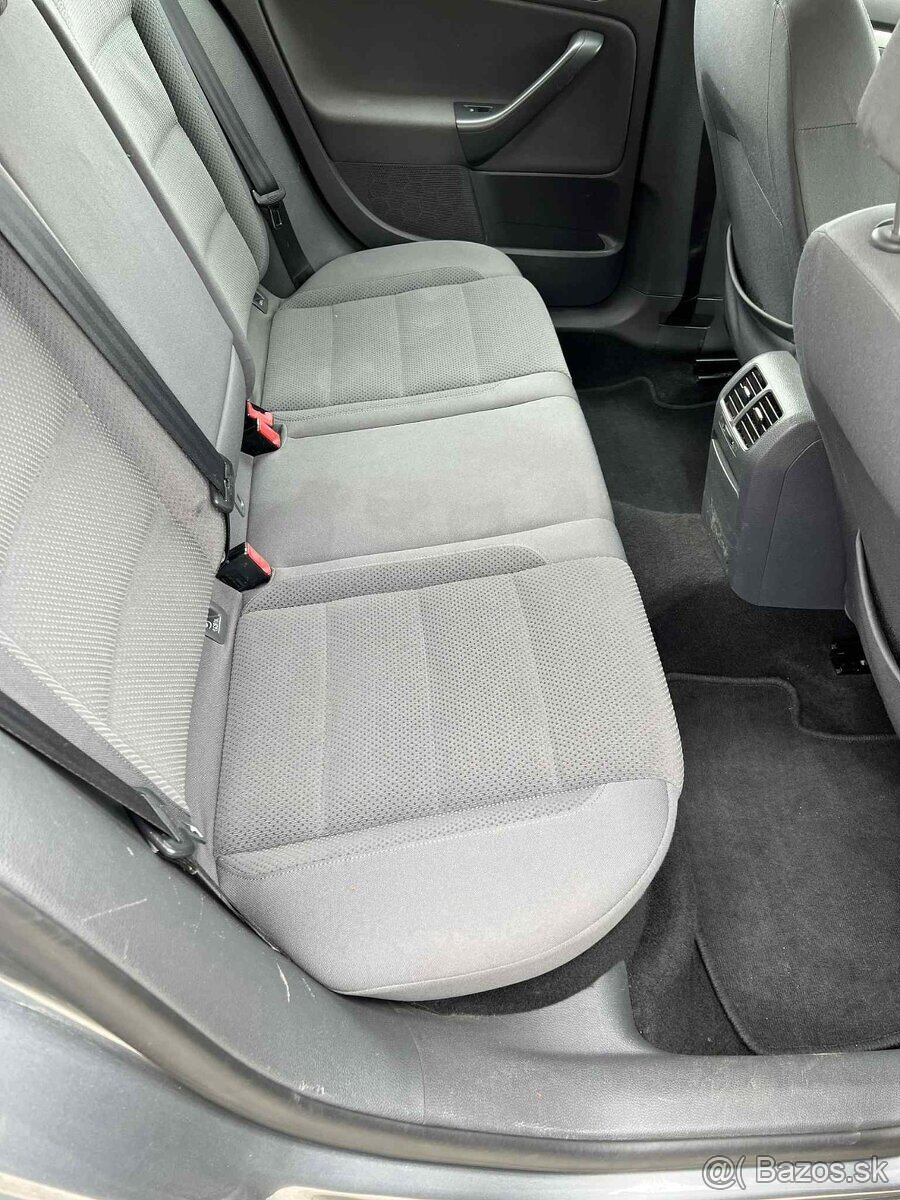 Volkswagen Golf 5 1,9TDI - 13