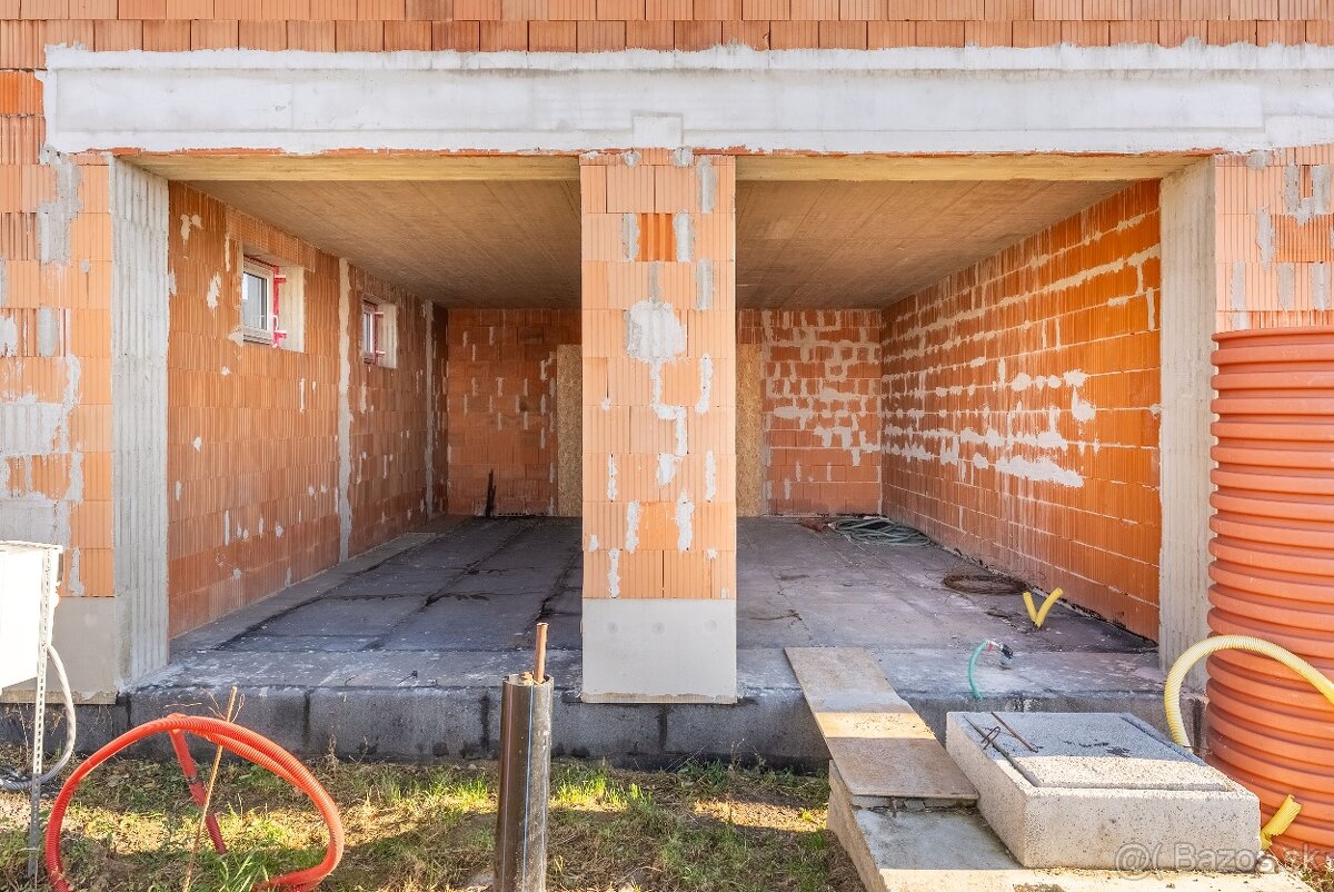 PREDAJ: POLYFUNKČNÁ NOVOSTAVBA VO ZVONČÍNE - 13