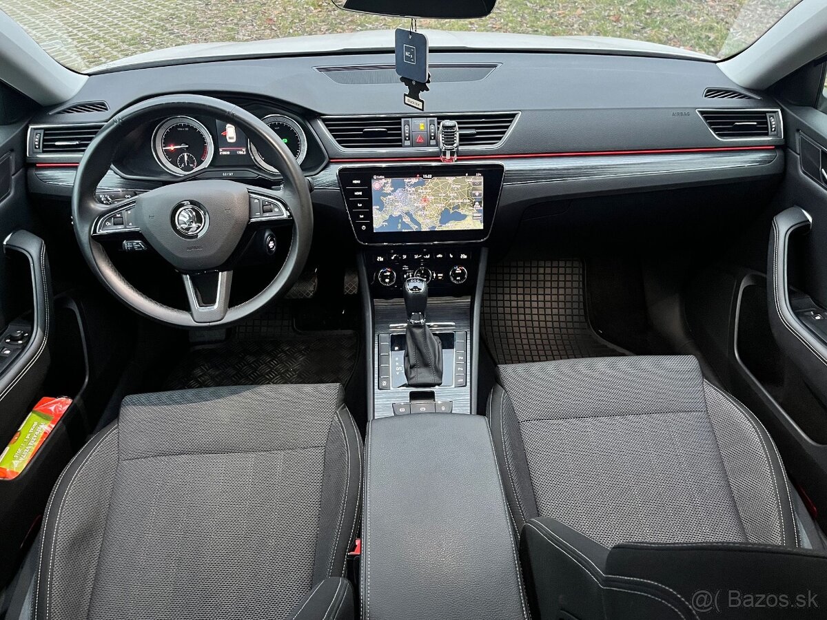 Škoda Superb - 13