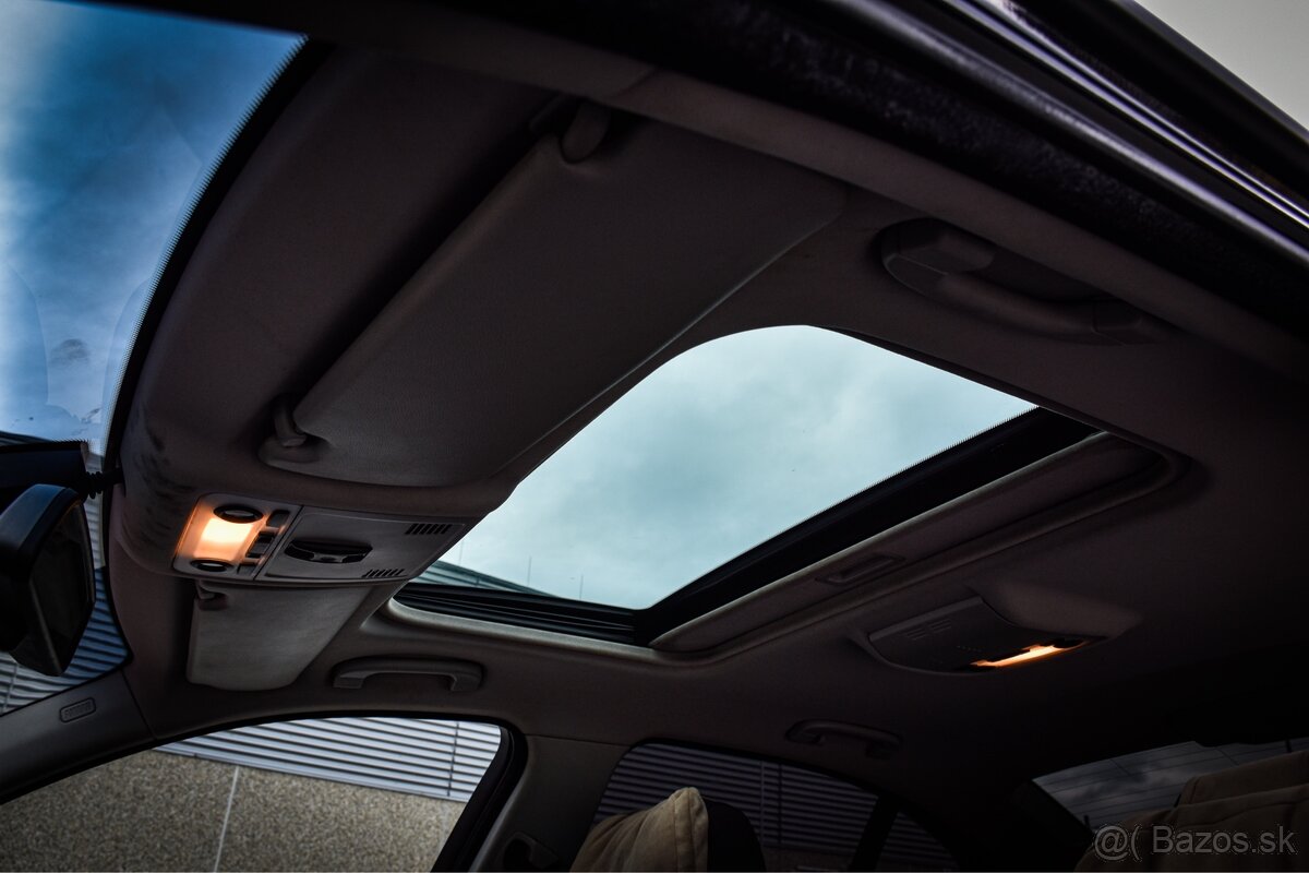 BMW e90 318i - 13