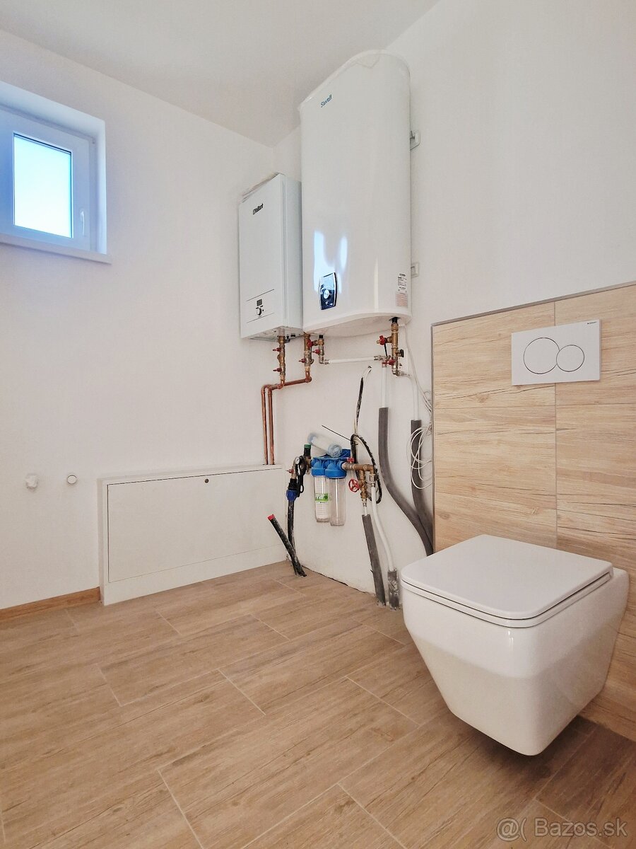 Novostavba s terasou a prístreškom Bošany - 13
