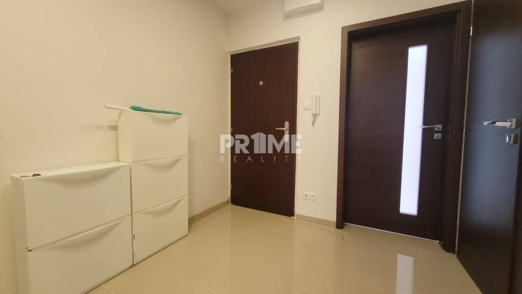 MODERNÝ 2i byt, REKONŠTRUKCIA, KLÍMA, MOZARTOVA ulica, Horsk - 13