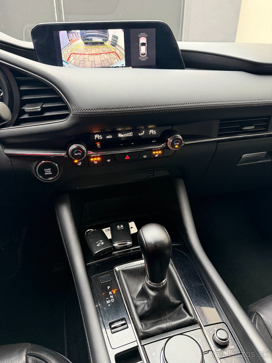 MAZDA 3 HATCHBACK, 2,0 SKYACTIV-X, 132KW, BENZÍN, AUTOMAT - 13