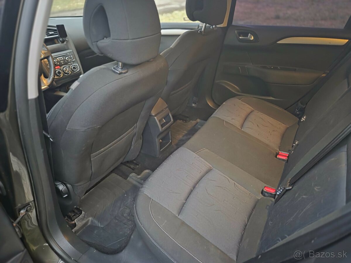 Citroen C4 - 13