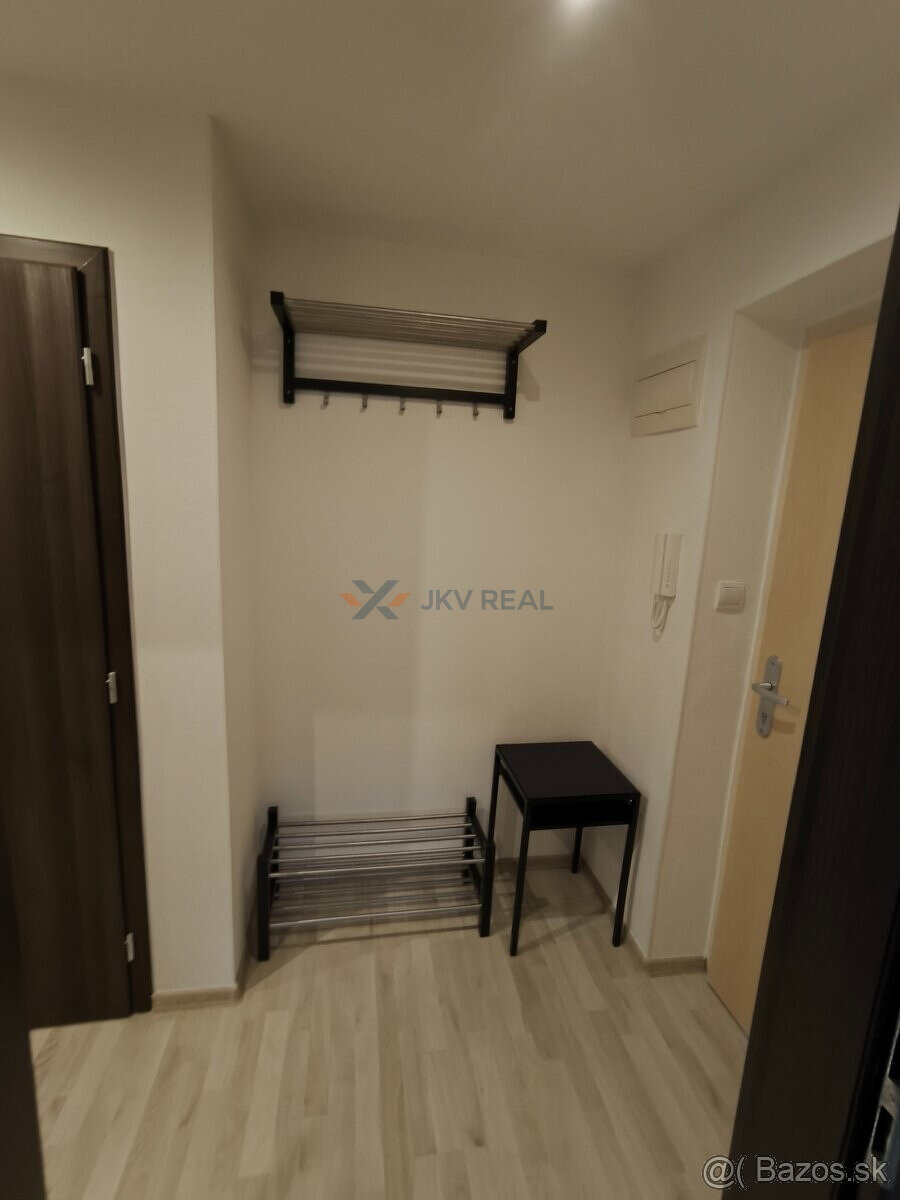 Na prenájom 2-izbovy byt v úplnom centre Nitry Za Ferenitkou - 13