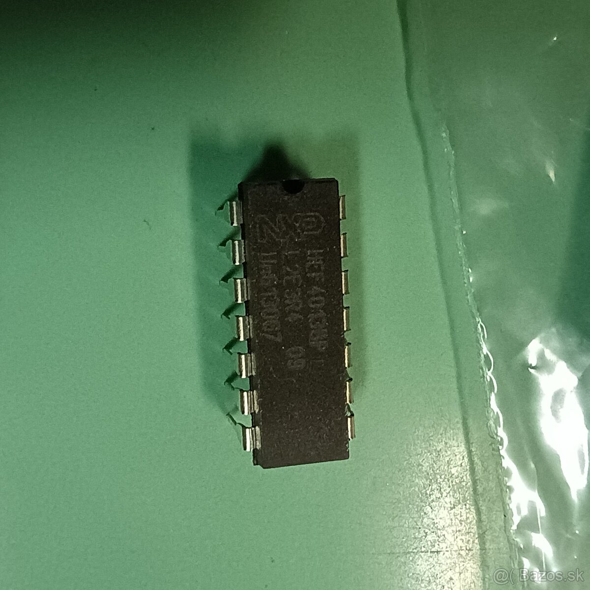 Tesla integrované obvody - 13