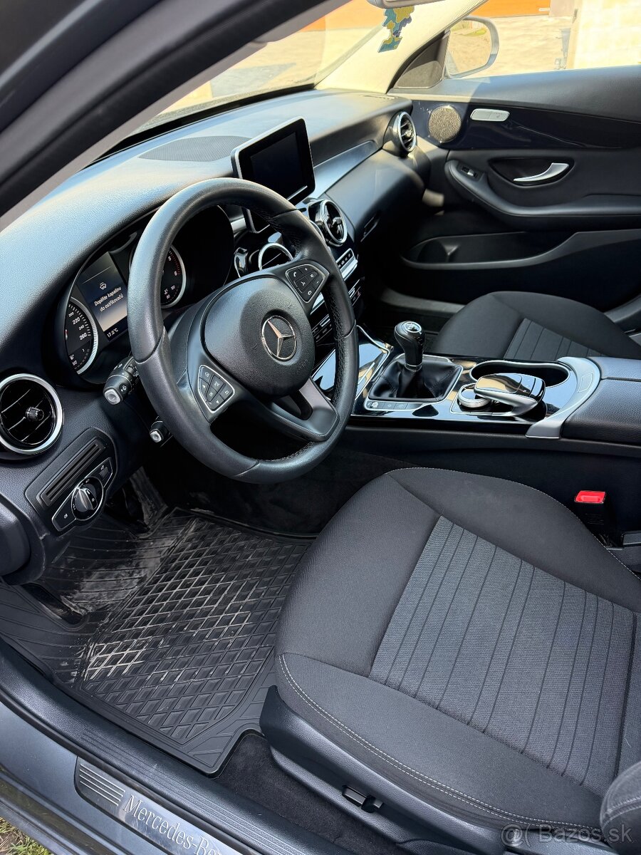 Mercedes-Benz C200d, len 57tis.km. - 13