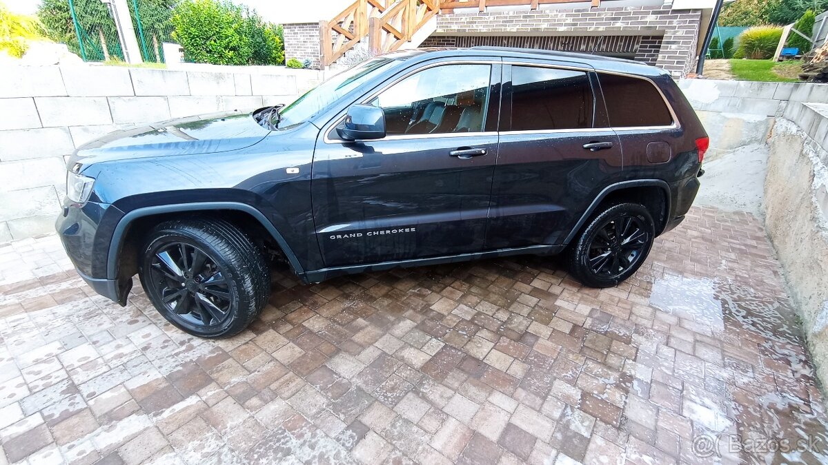 Jeep Grand Cherokee 3.0 - 13