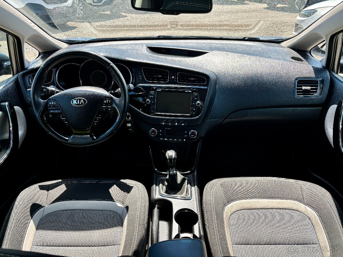 Kia Cee´d 1,6 CRDi Gold , 81KW , M6 , 5dv - 13