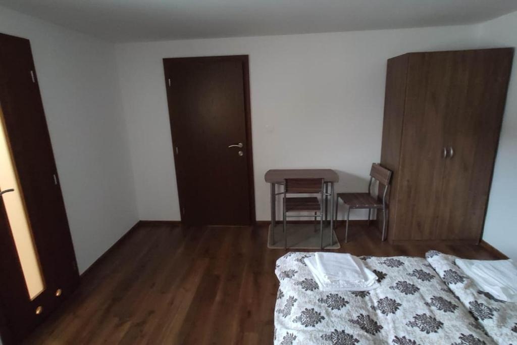 Kratkodobo prenajmem apartmany - 13