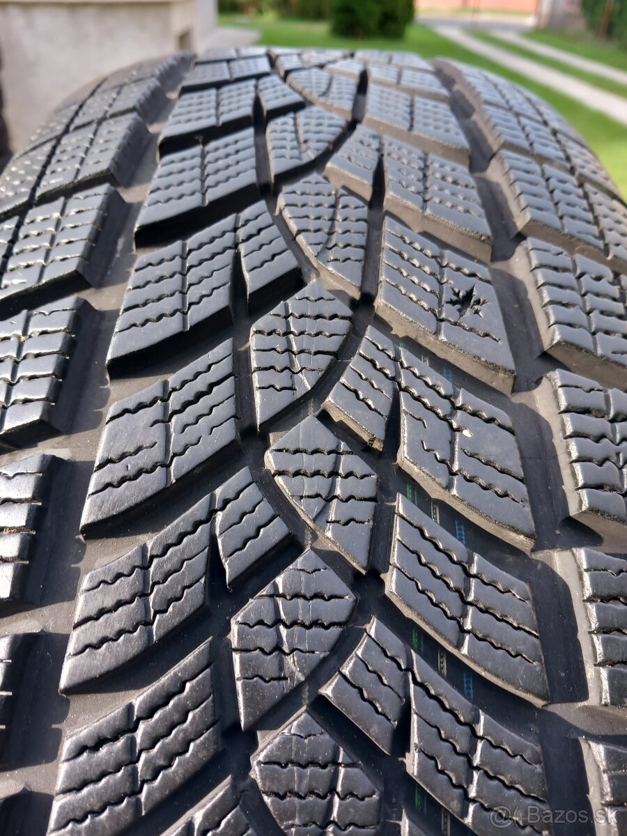 225/60 r17 zimne pneumatiky goodyear - 13