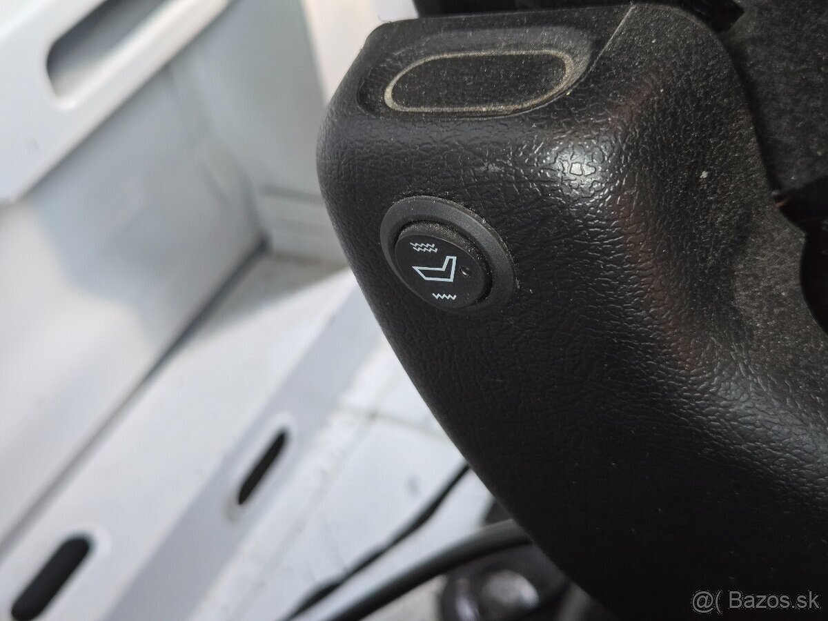 Opel Movano 3.0 DTI _ Odťahovka - 13