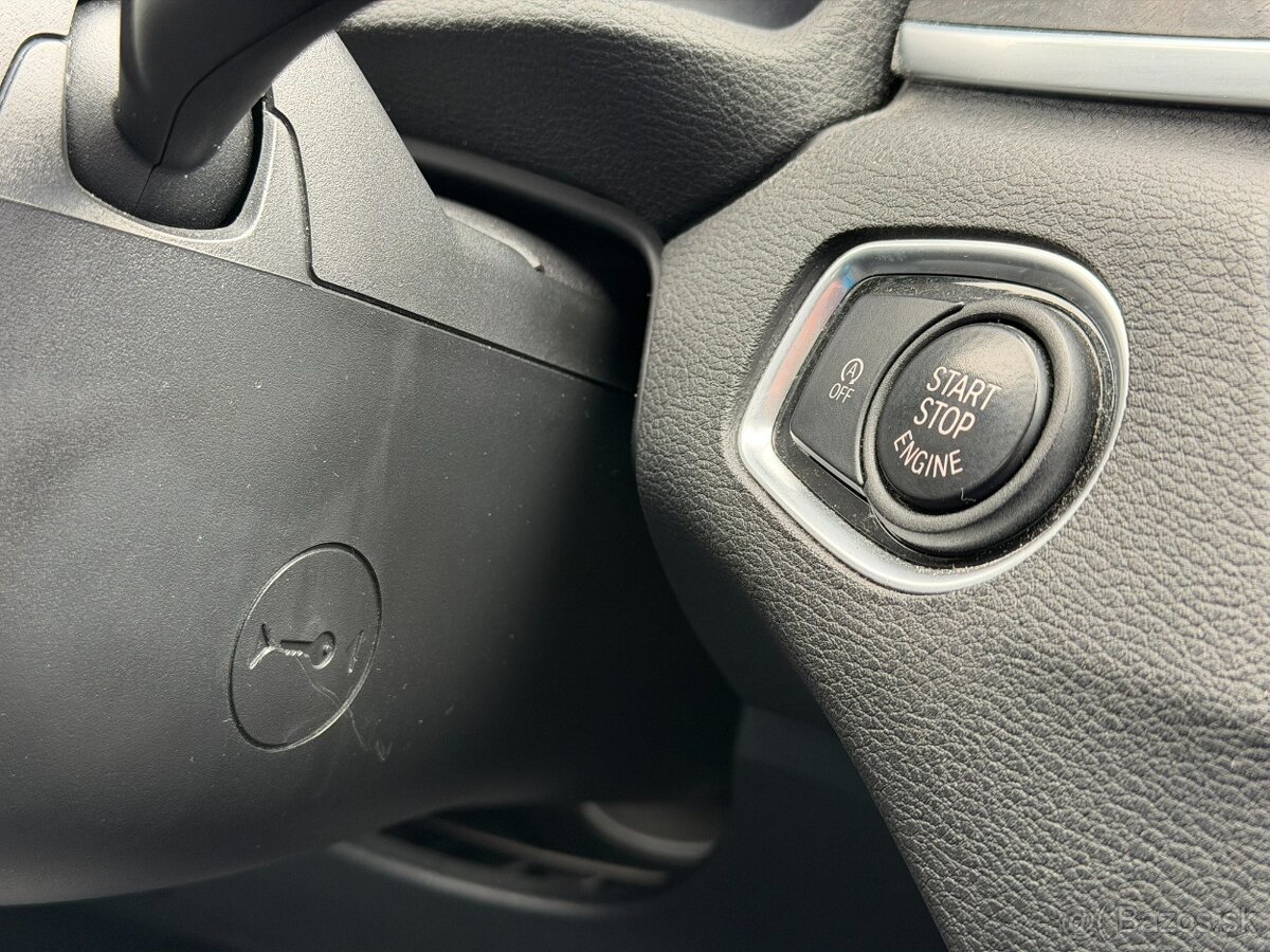 BMW X1 sDrive 18d xLine A/T - 13