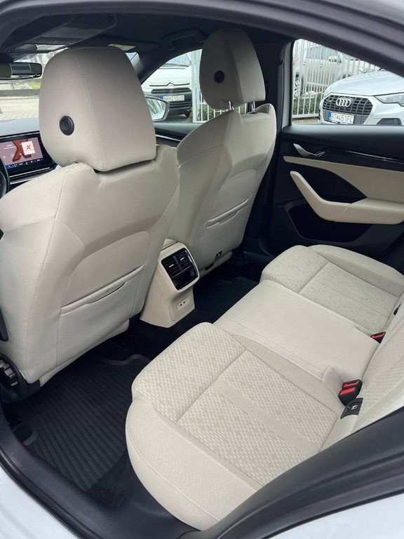 Škoda Octavia 2.0 TDI Style 4x4 DSG - 13