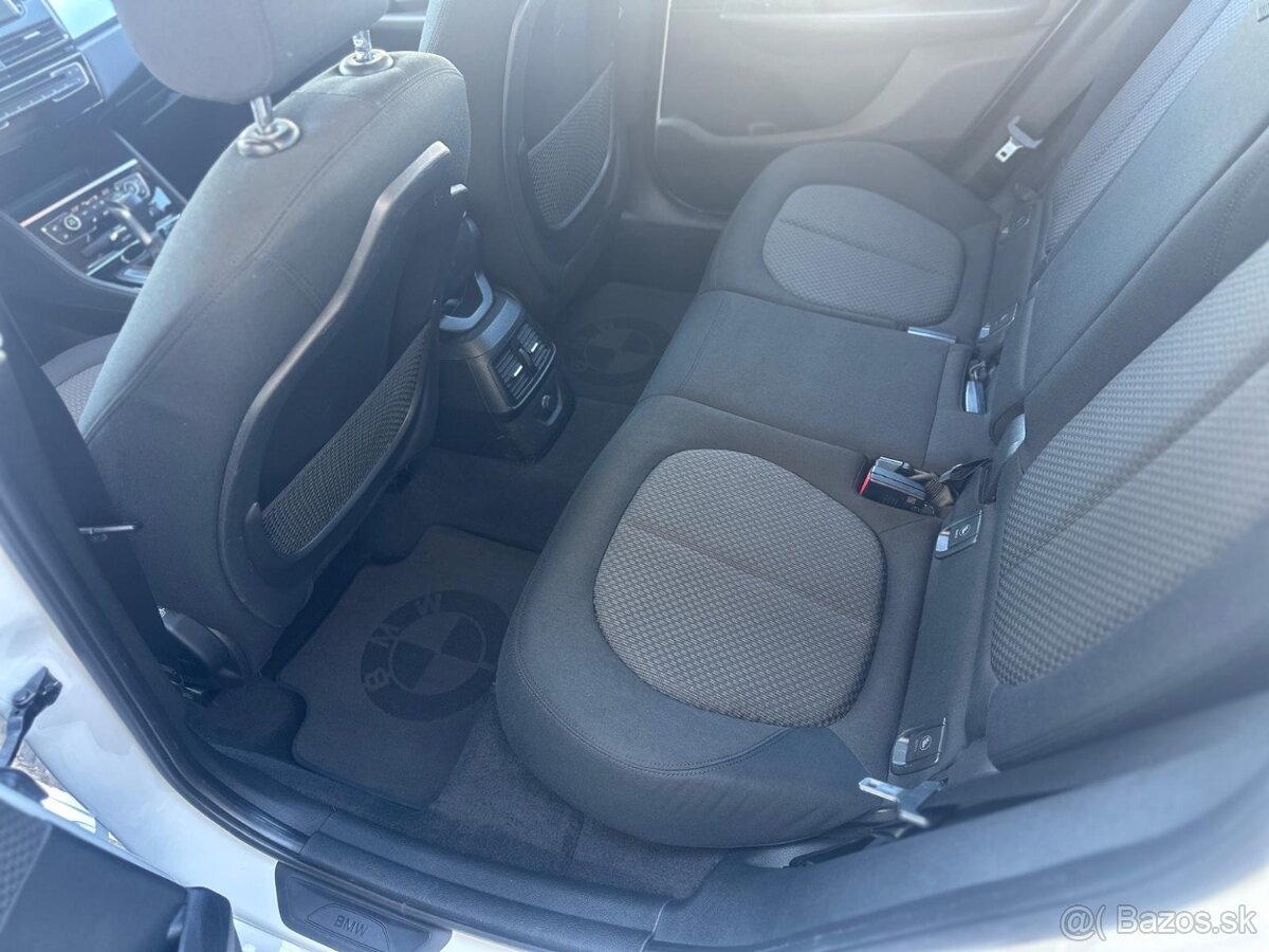 BMW 2 Active Tourer 218d - 13