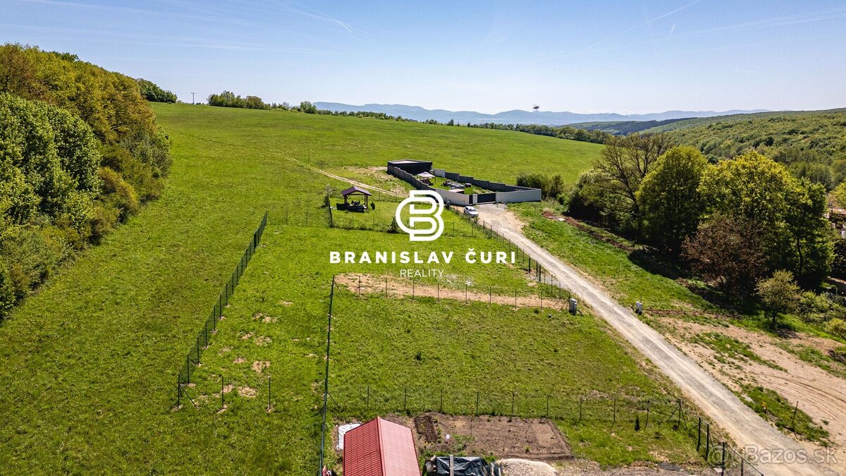 NA PREDAJ POZEMOK V MYSLAVE - 13