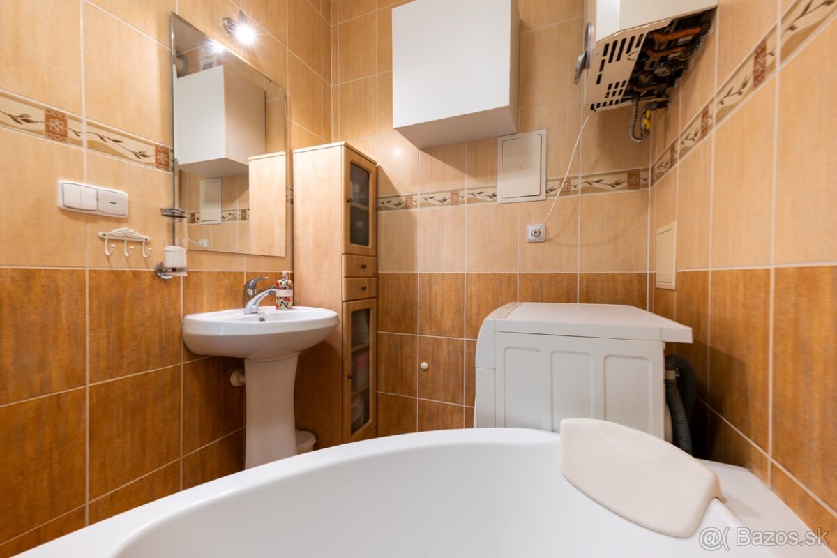 Priestranný 3 izbový byt + garáž, Beckov - 13