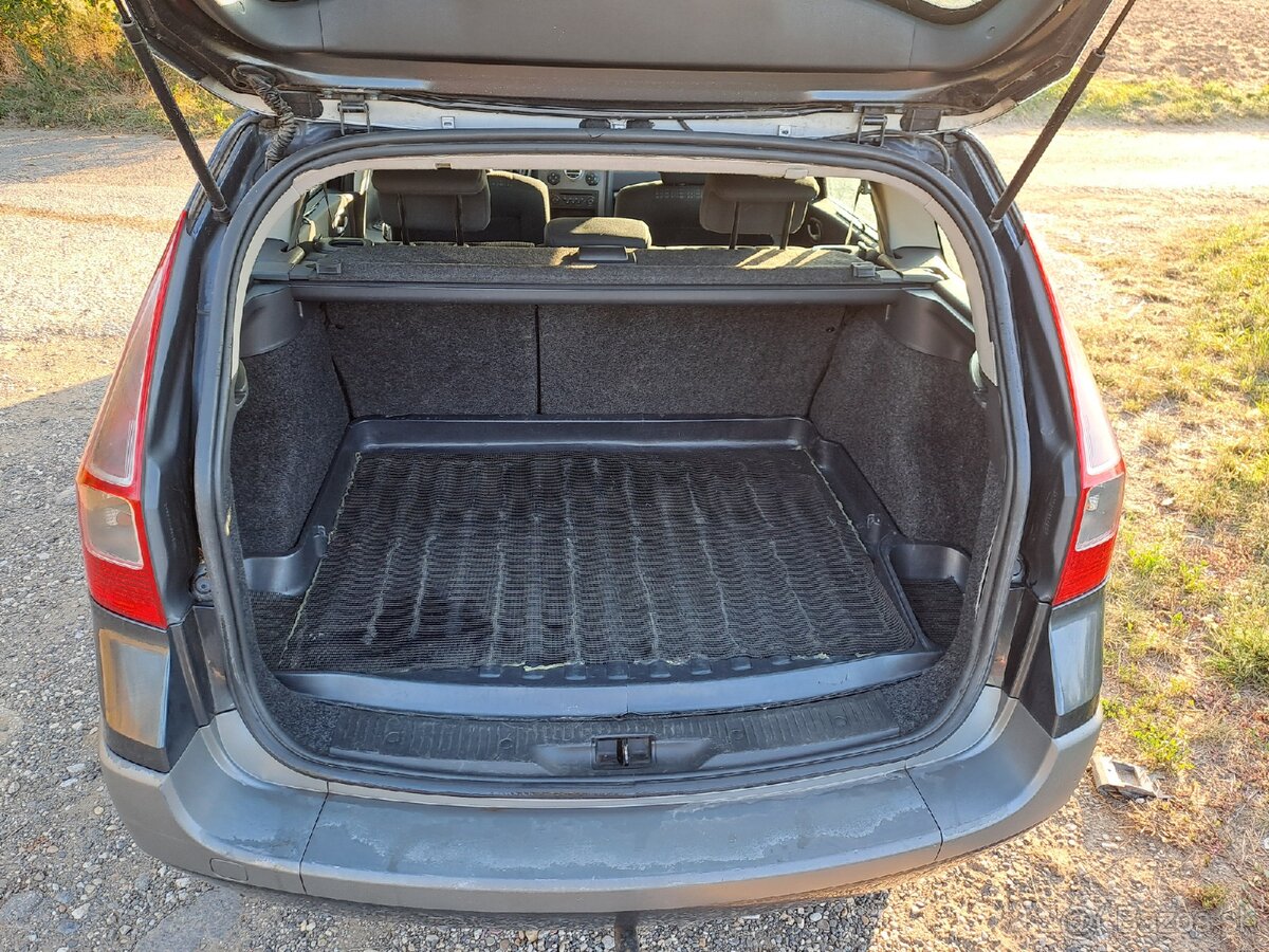 Predám Renault MEGANE 2.0 DCI - 13