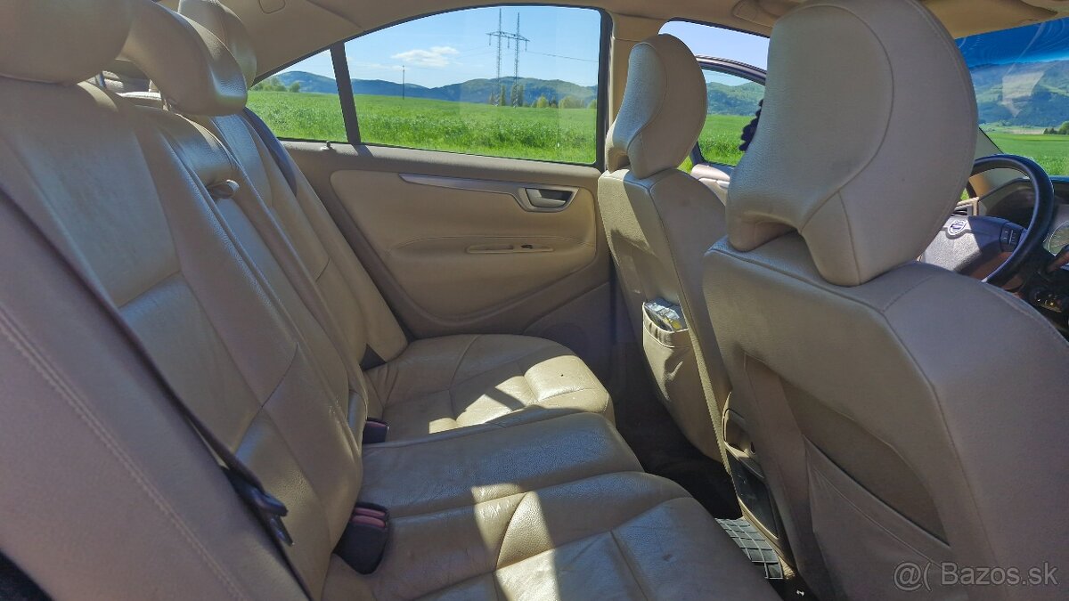 Predám Volvo S60 D5 - 13