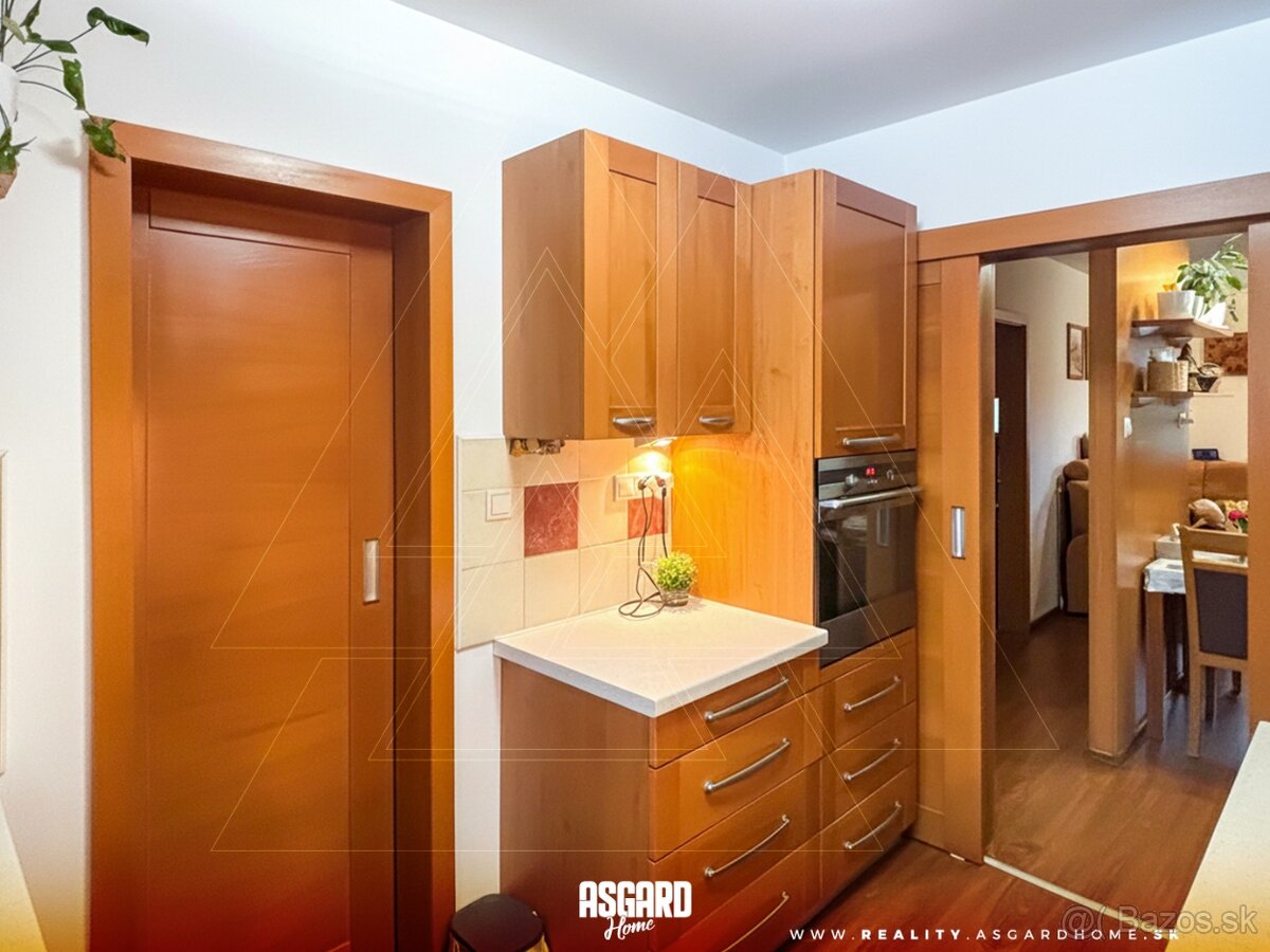 Zrekonštruovaný 4-izbový byt 85m2 s lodžiou, dvoma pivnicami - 13