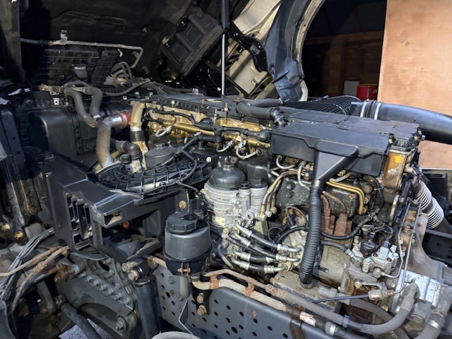 Mercedes-Benz Actros 1848 Gigaspace - 13