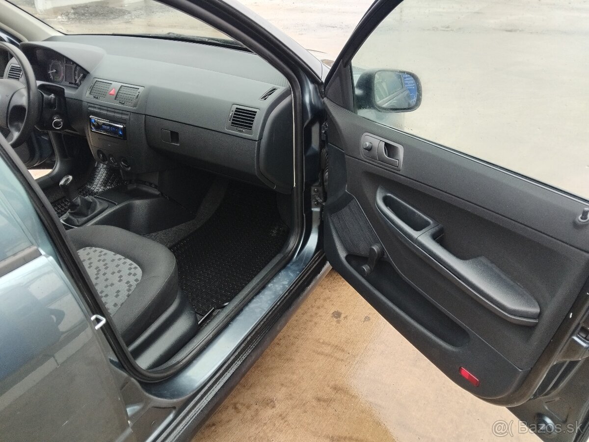 Škoda Fabia 1.2 - 13