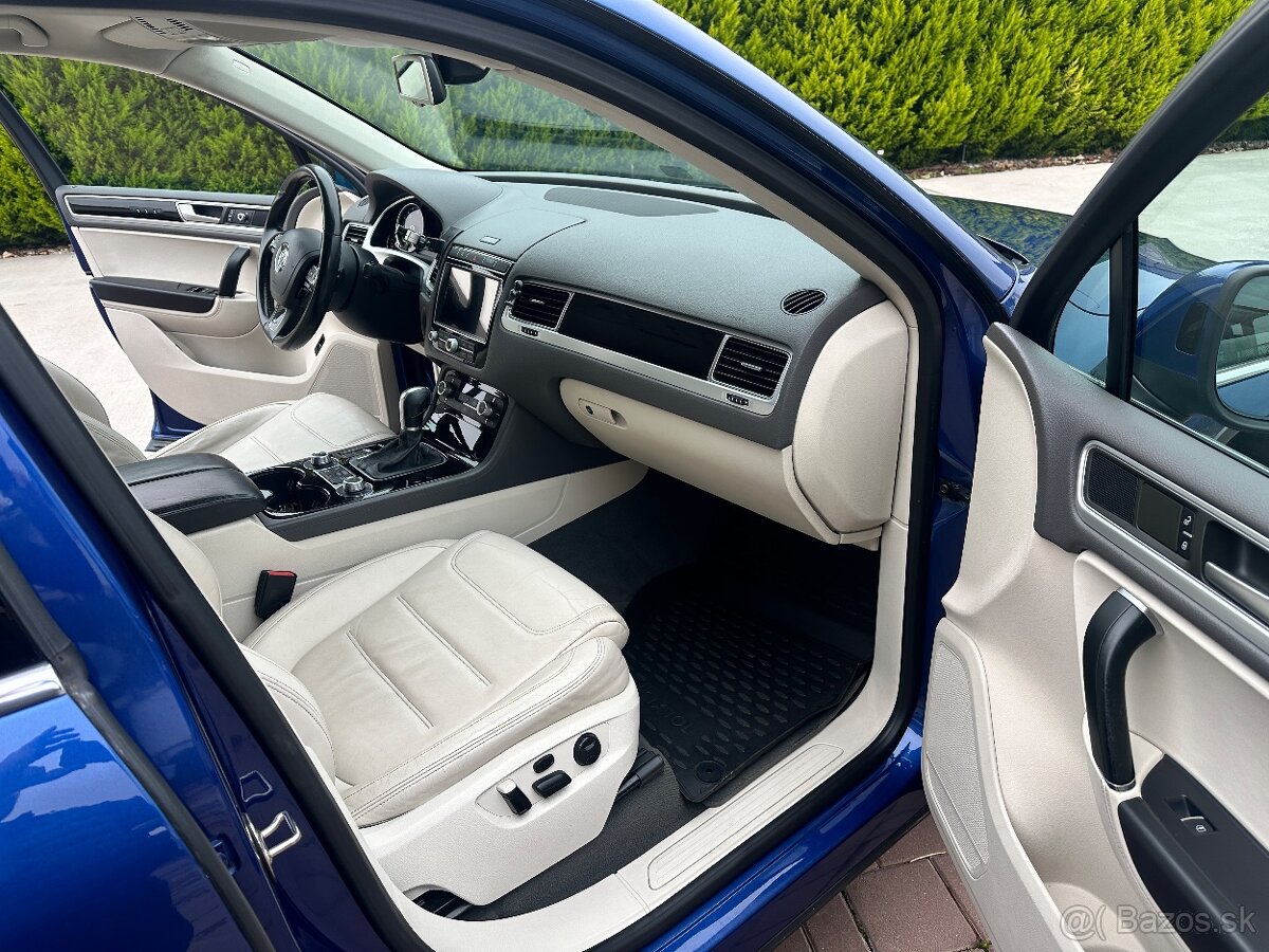 Touareg 3.0 TDi 193kw r.v 2015 - 13