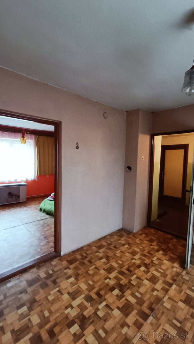 Na predaj rodinný dom v Dubnici n/V- realitky nevolať - 13