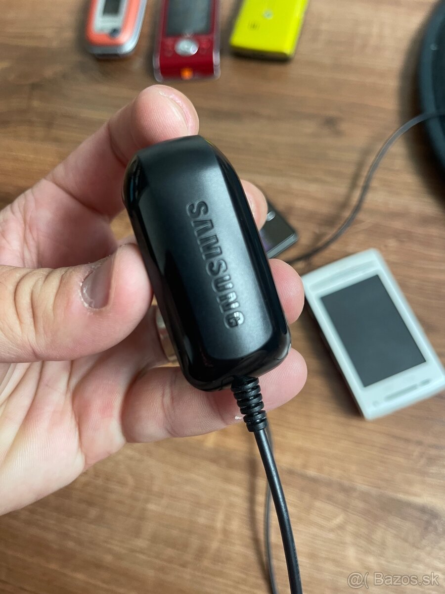 Samsung SGH F-480i Raritka, DARČEK - 13