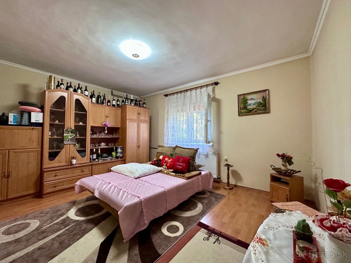MAĎARSKO - SZENDRO 4 IZBOVÝ RODINNÝ DOM NA KĽUDNOM MIESTE - 13