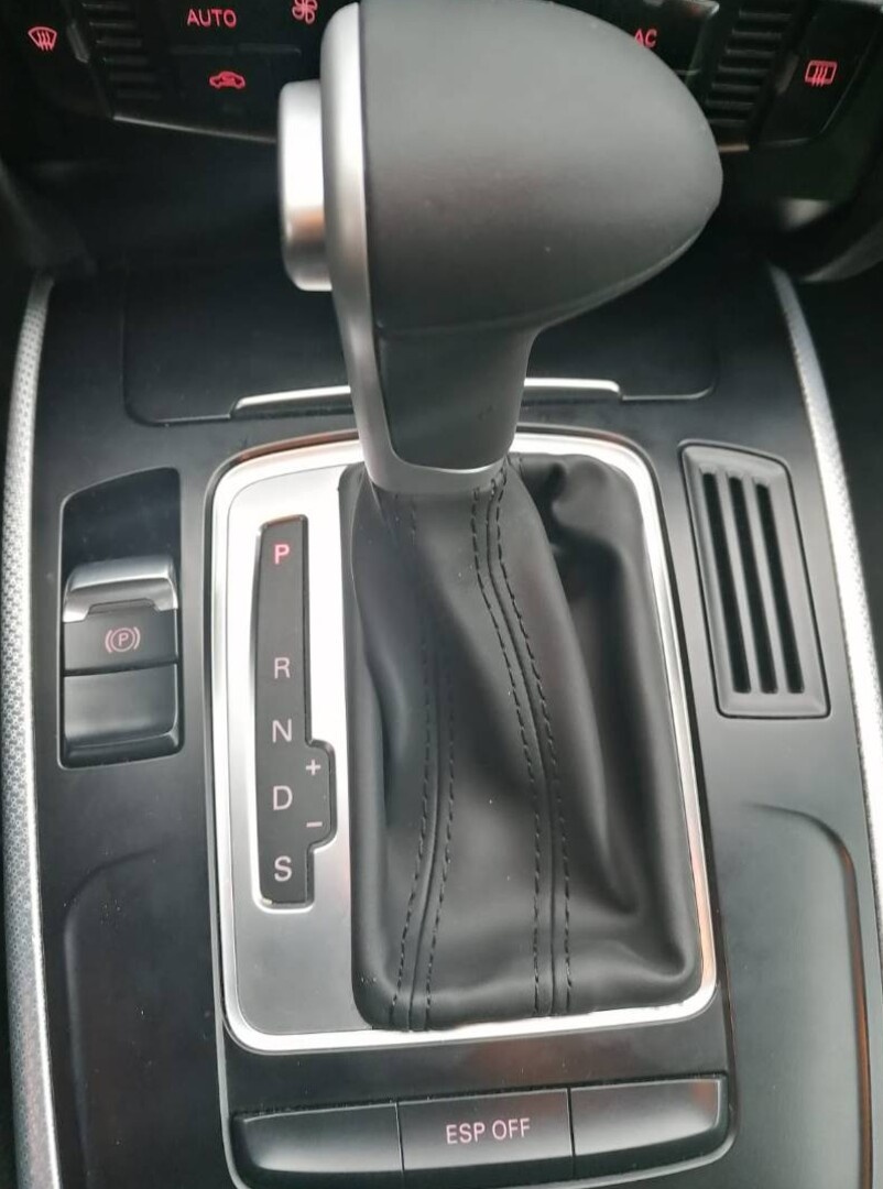 KOZENA RADIACA PAKA AUDI NA AUTOMAT - 13