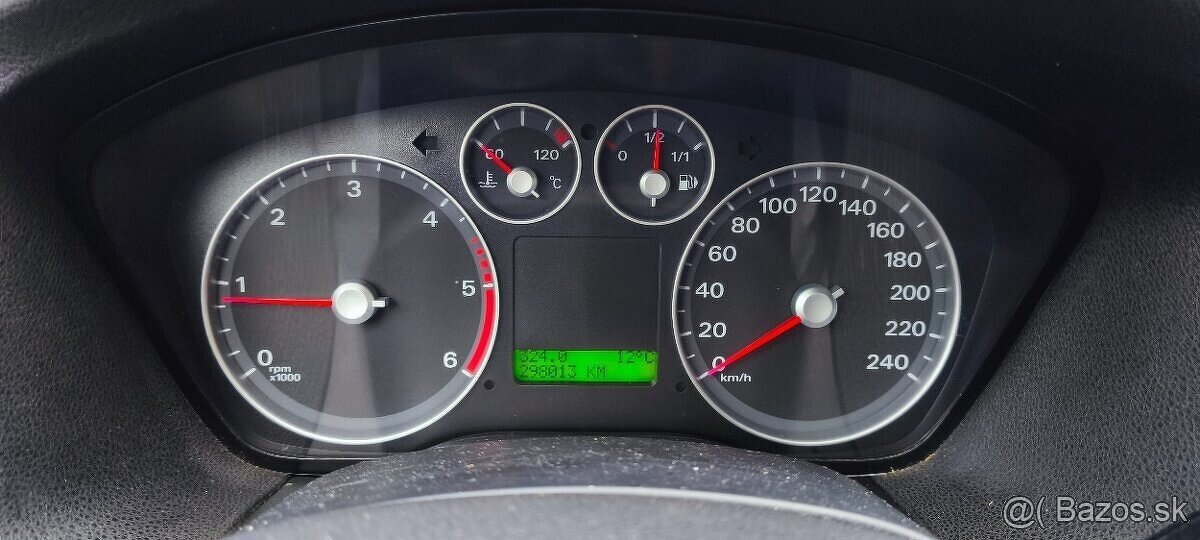 Ford Focus Combi 1.8 TDCi Ghia - 13