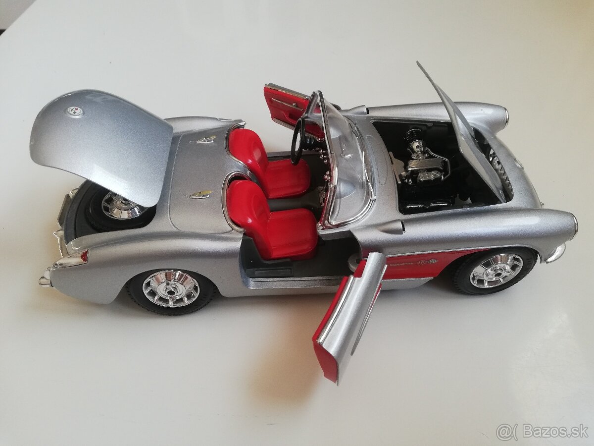 1:18 CHEVROLET Corvette , Bburago - 13