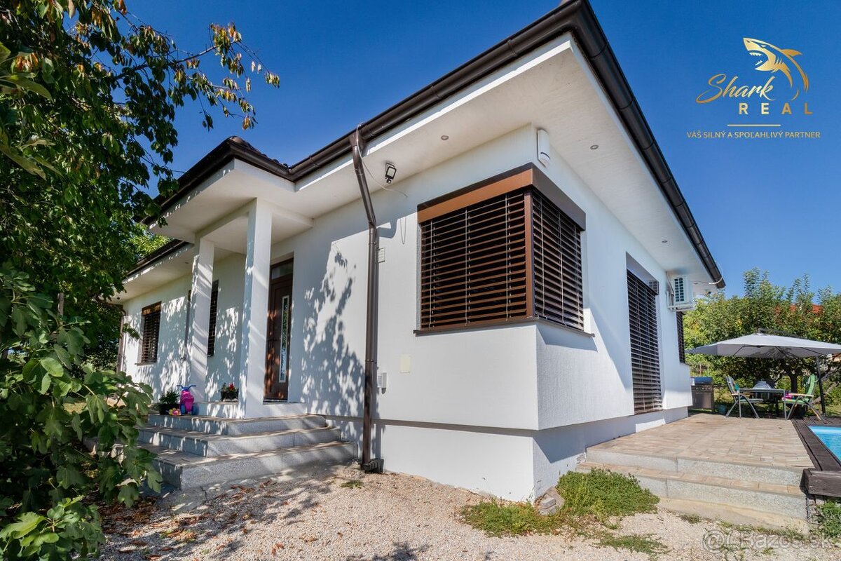 Rodinný dom s bazénom na predaj - 13