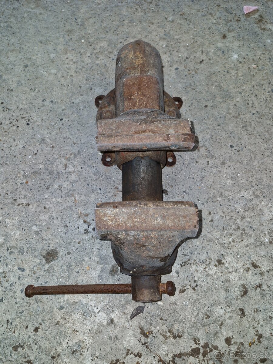 Pracovný stôl ponk. - 13