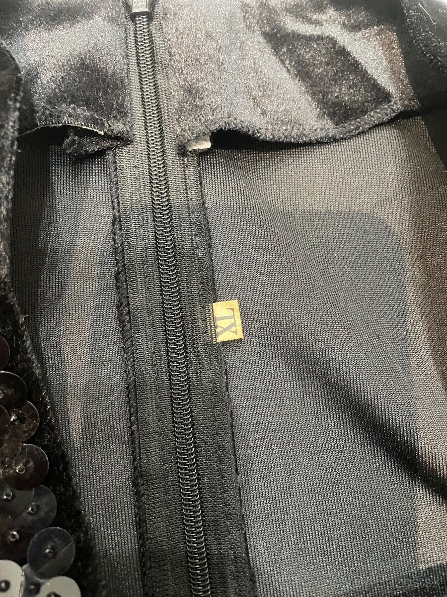 Luxusné zamatové šaty - 13