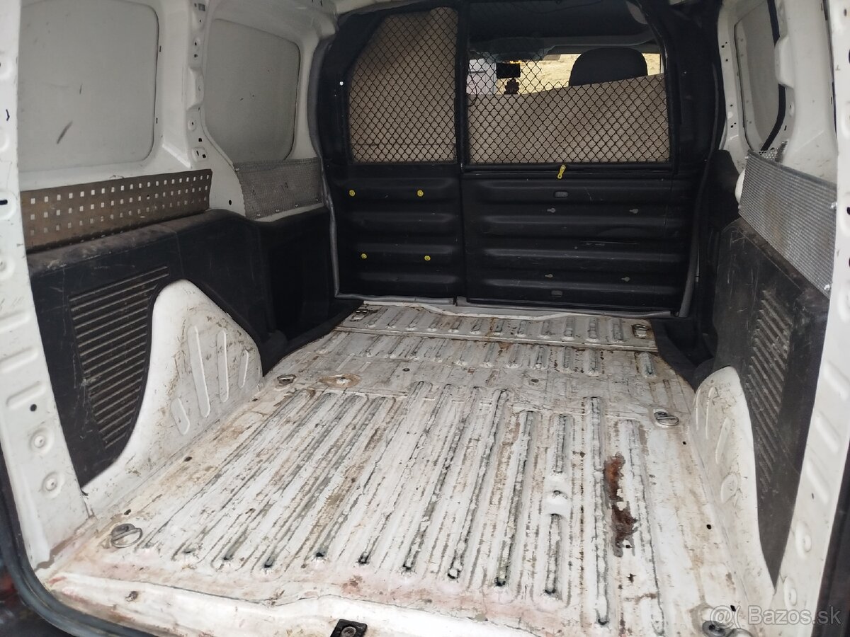 Peugeot partner - 13