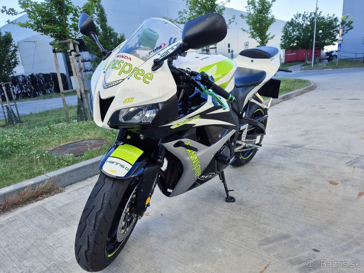 Honda CBR 600rr - 13