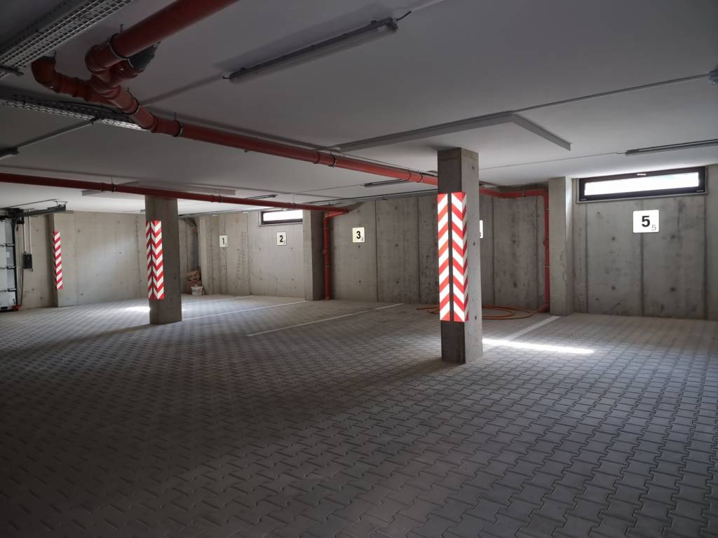 PRENÁJOM - Nový 4-izbový byt v tichom prostredí - Nitra, Cen - 13