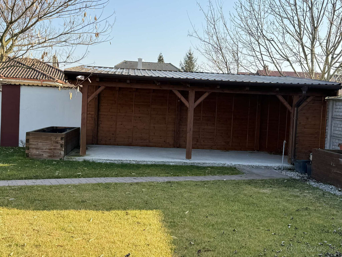 Útulný dom s rodinnou atmosférou - 13