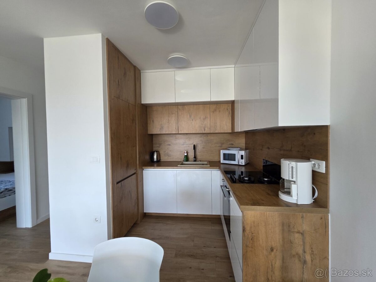 Chorvátsko, luxusný apartmán s vlastným bazénom. - 13