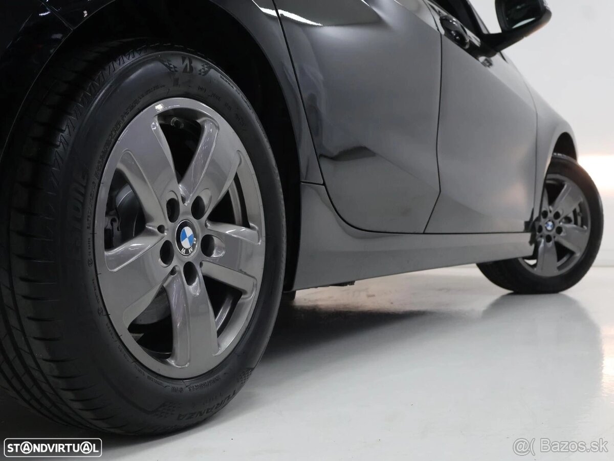 Originál zánovní sada 16" BMW 1er F40 style 517 - 13