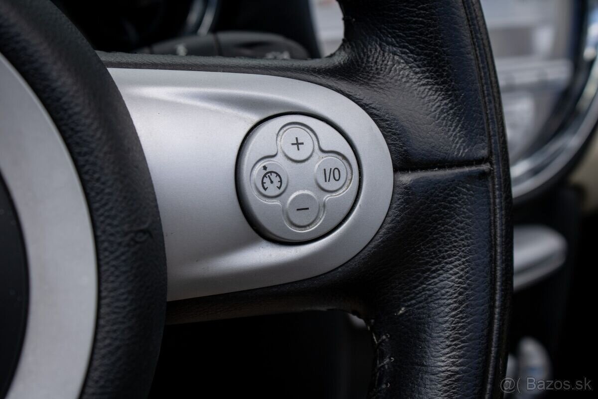 Mini Cabrio Cooper 1.6i, 88kW, M6 - 13