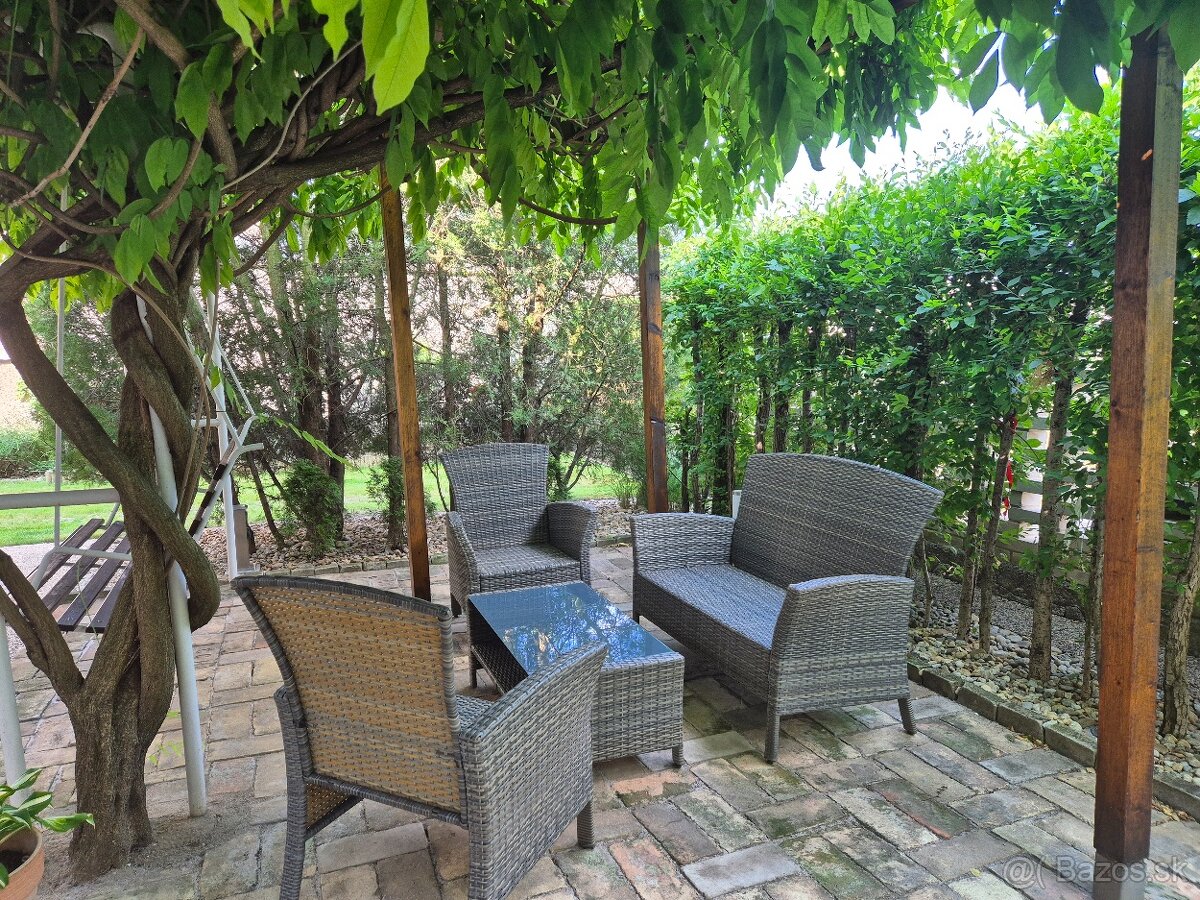 Rodinný dom na predaj v Nových Zámkoch. - 13