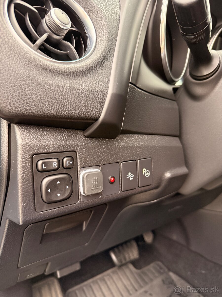 Toyota Auris Hybrid TS + WEBASTO+LPG - 13