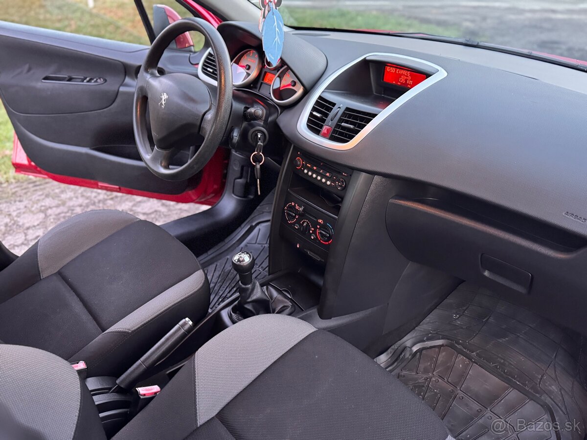 Peugeot 207 1.4 Benzin 2009 125 000km SK✅ - 13