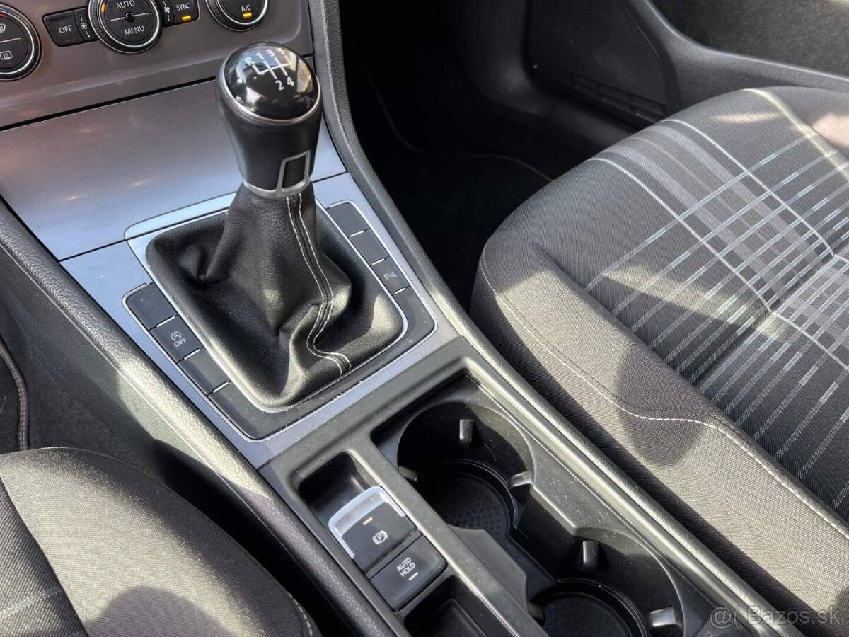 VW Golf 1.6 TDI 81 kW Variant Lounge 2016 klima 222tkm 2016 - 13