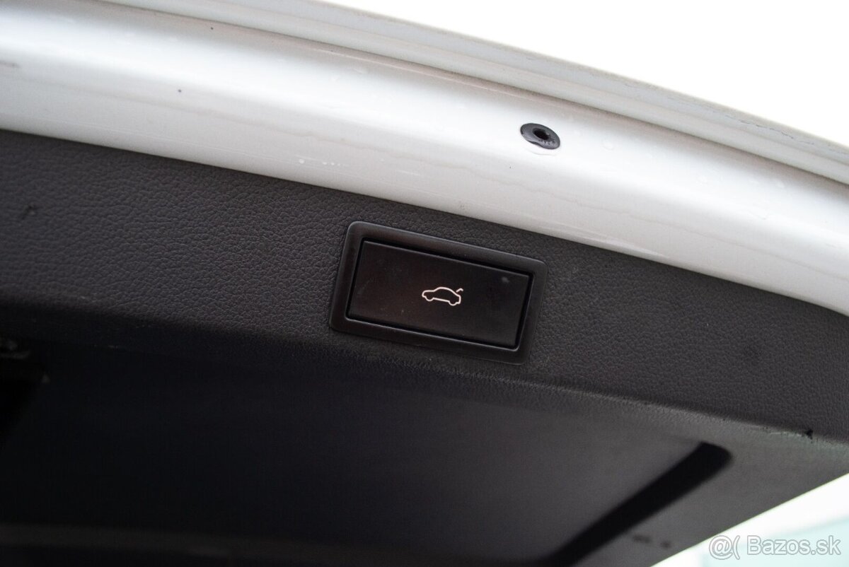 Škoda Octavia combi 2.0 tdi LK DSG - 13