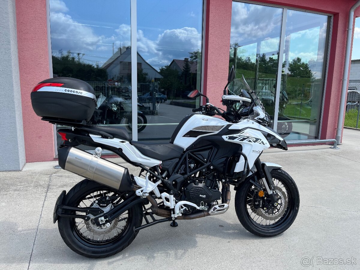 Benelli TRK 502 X - 13