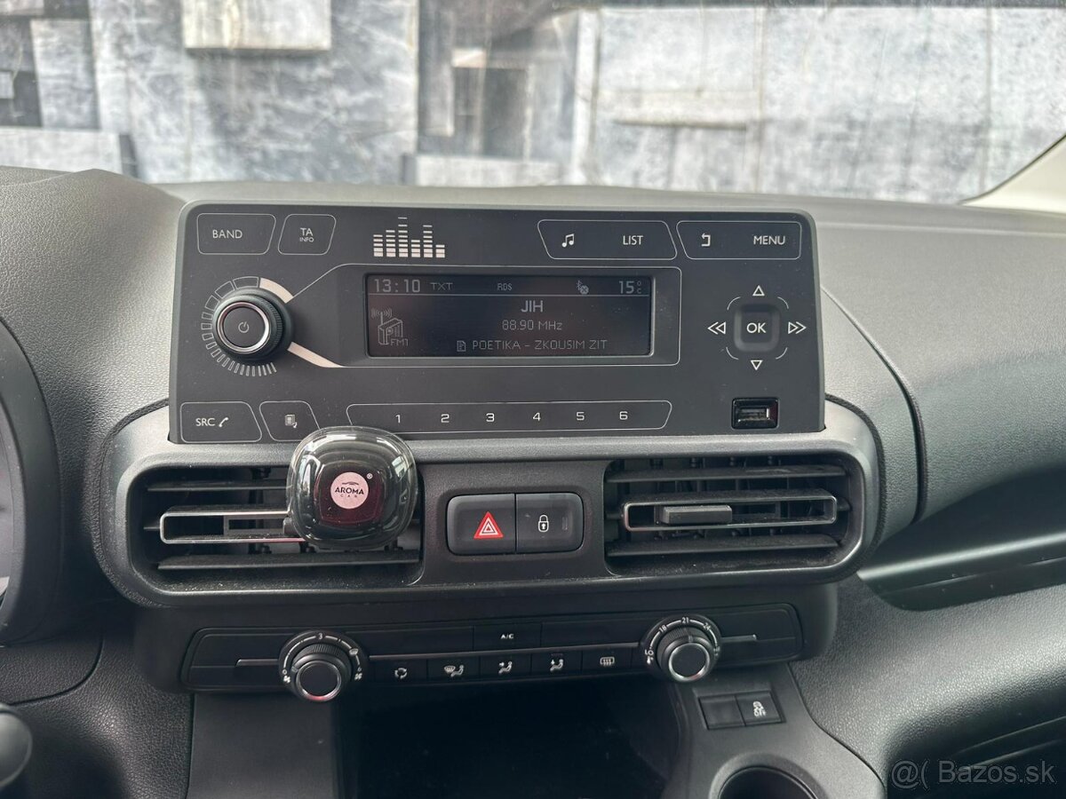 Citroën Berlingo 1.2i, 81KW, TEMPOMAT - 13